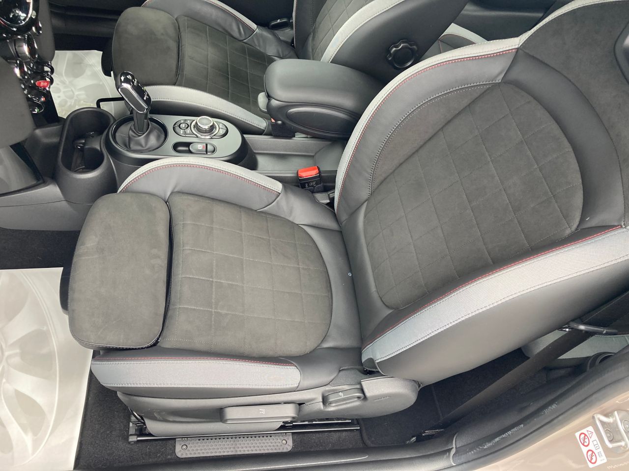 MINI JCW 3 Dr