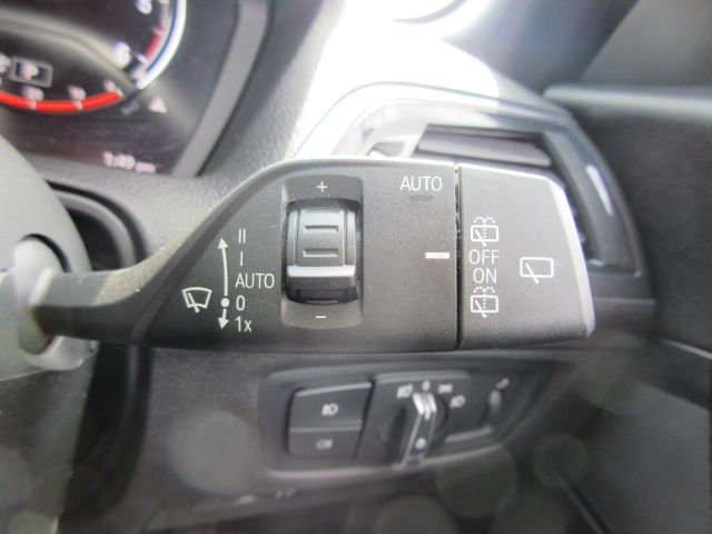 118D 5DOOR RHD