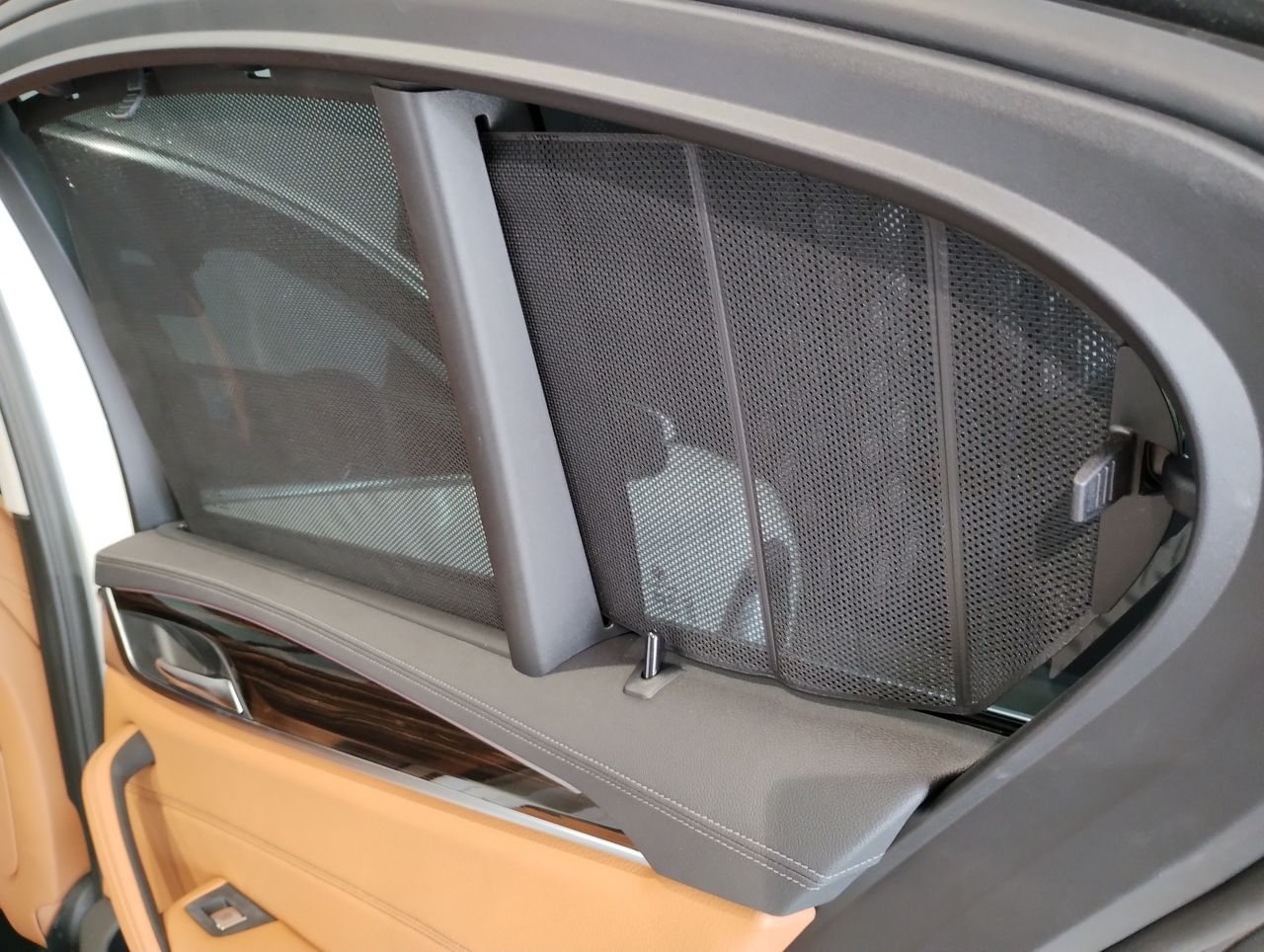 520d xDrive Sedan RHD