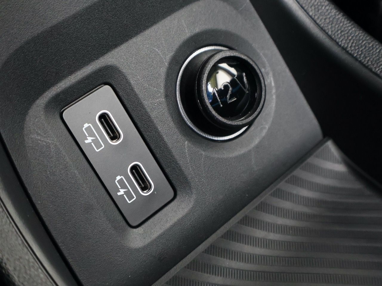 F66 MINI Cooper C 3Dr