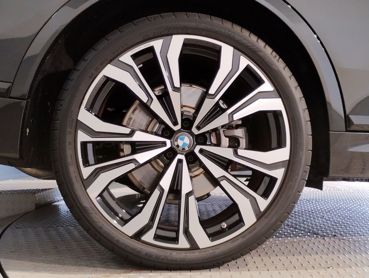 X7 xDrive40d RHD US