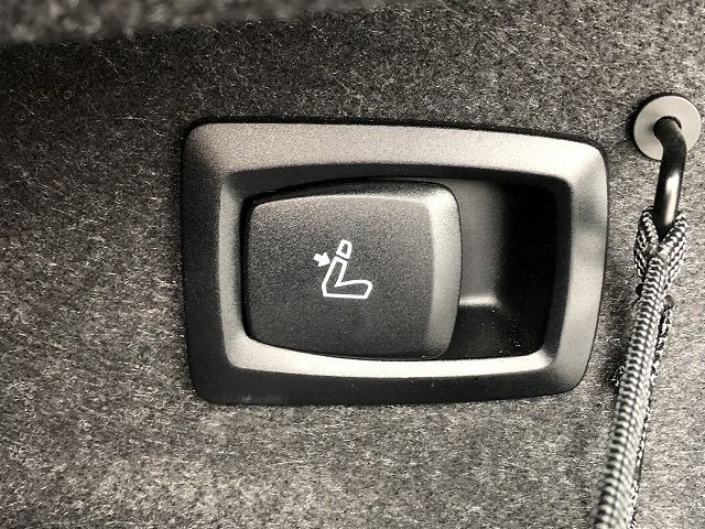 G23 420i Convertible RHD