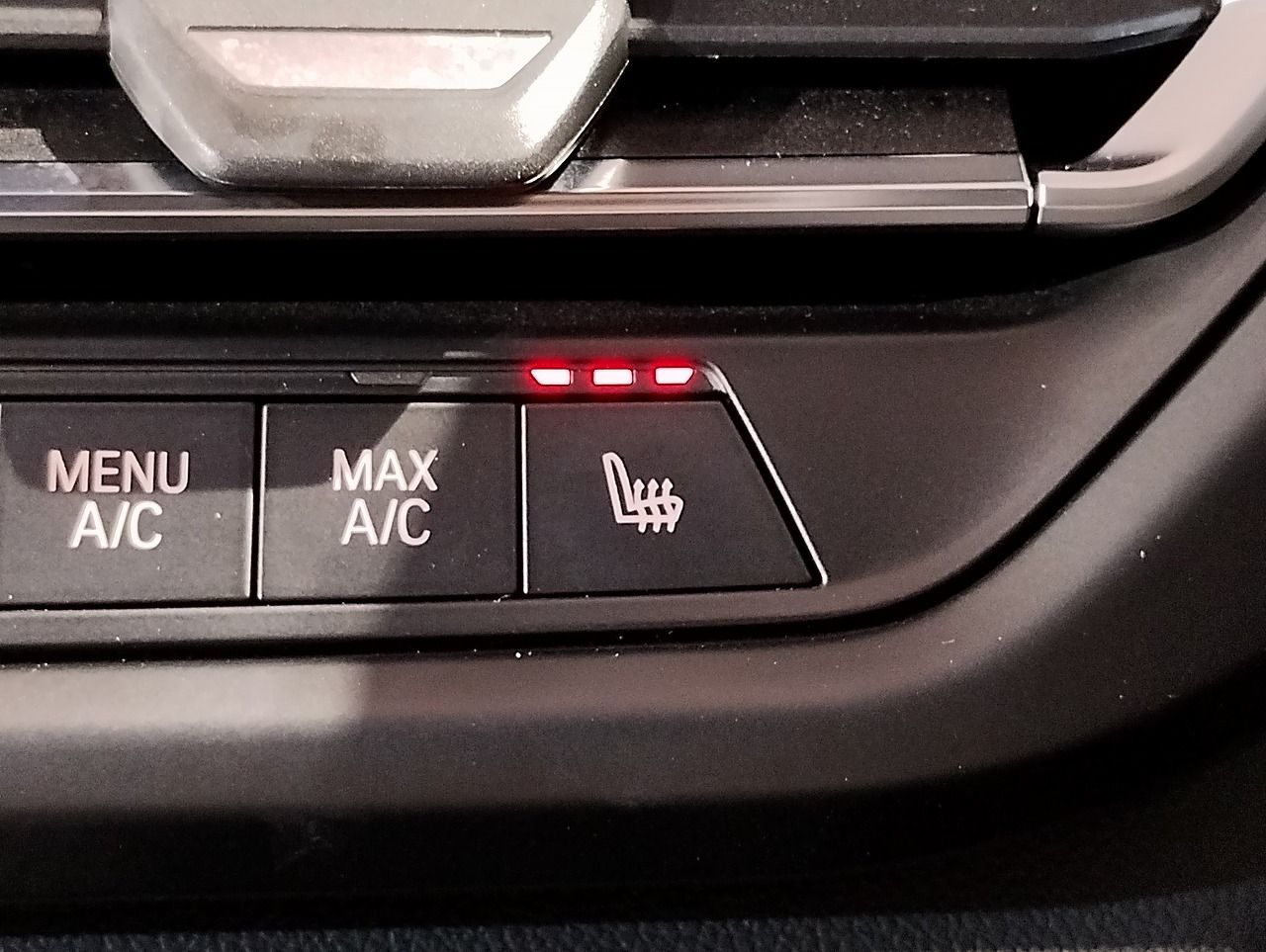 F40 118d Sports Hatch 5-door B47 2.0d