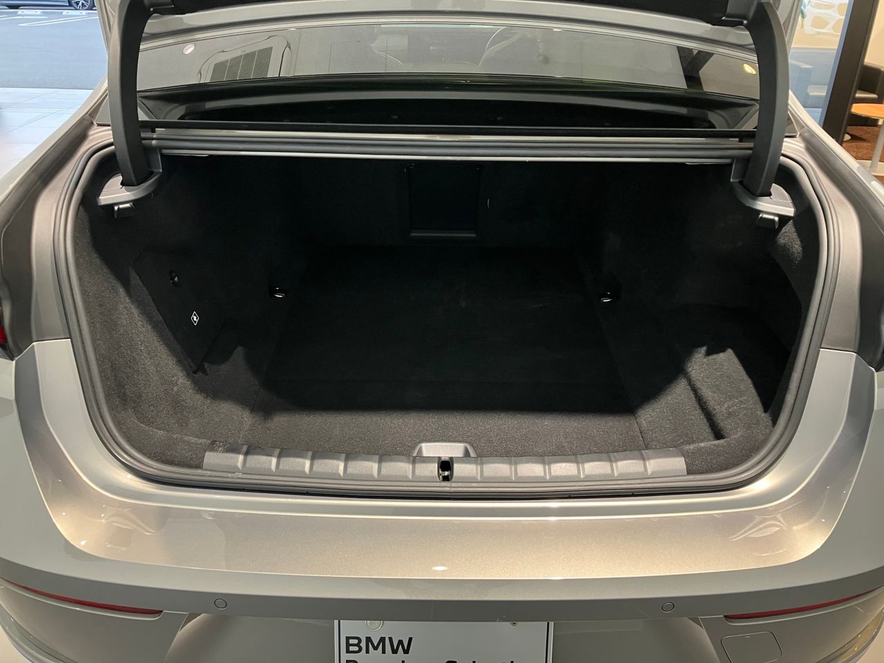 i7 xDrive60 Sedan RHD