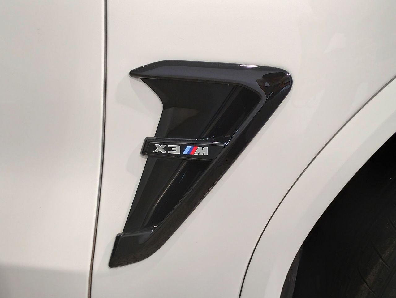 F97 X3 M RHD LCI