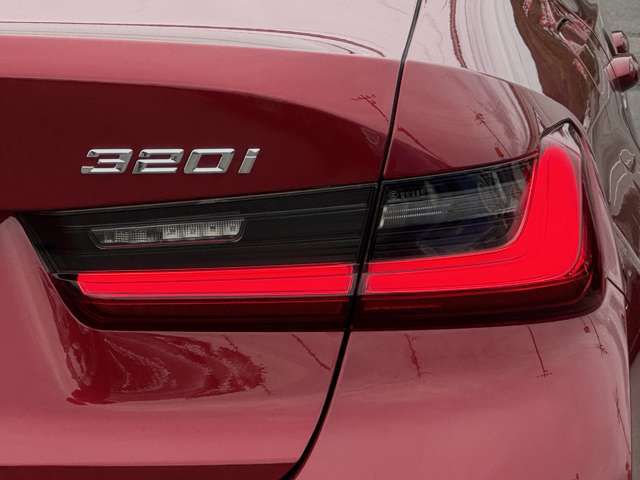 G20 320i Saloon LCI RHD MX