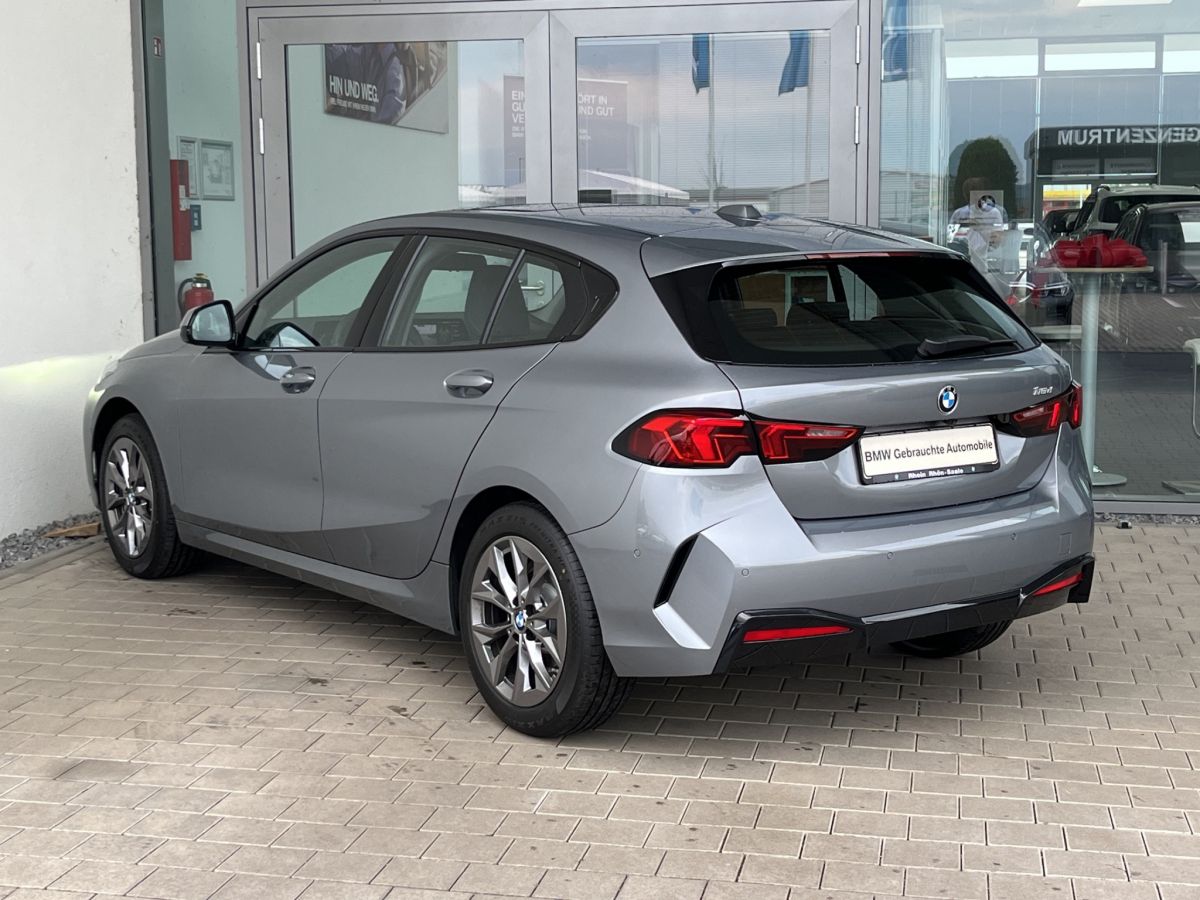 BMW 118