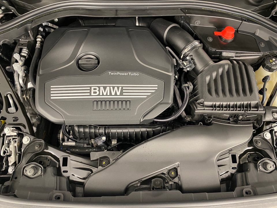 BMW 218