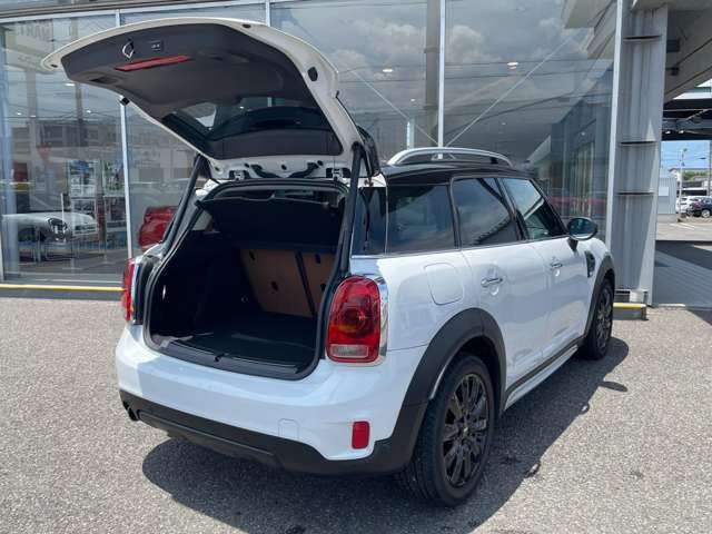 MINI CROSSOVER COOPER D