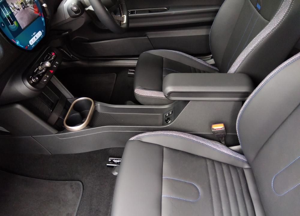 F66 MINI Cooper C 3Dr