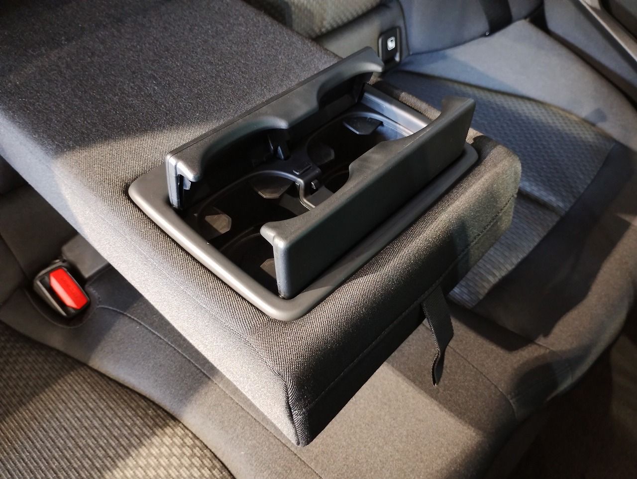 F40 118d Sports Hatch 5-door B47 2.0d