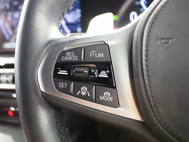 G21 M340i xDrive Touring LCI RHD
