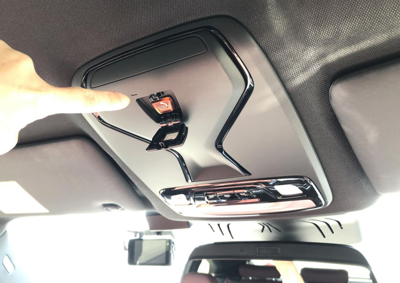 G26 i4 eDrive40 RHD