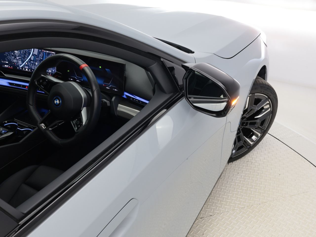 BMW i5 M60 xDrive Sedan RHD
