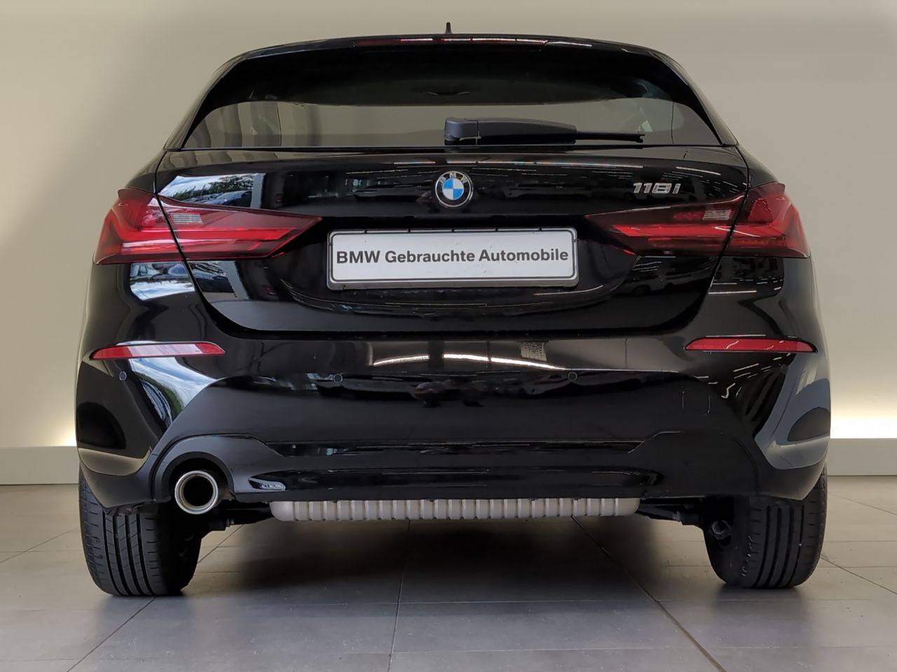 BMW 118