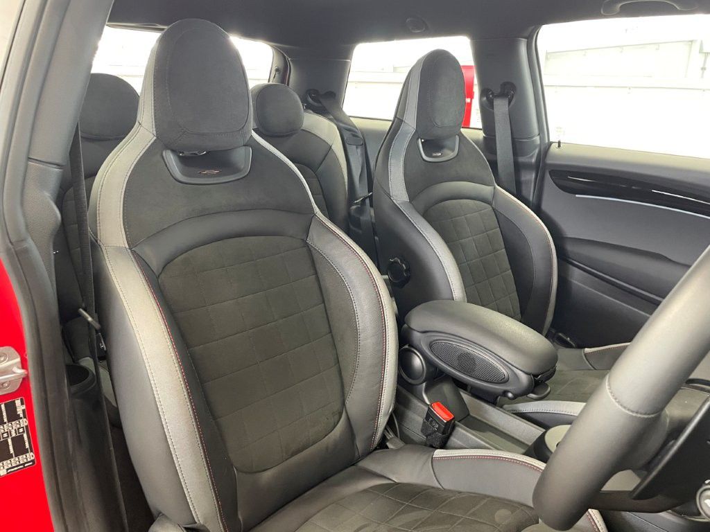 MINI JCW 3 Dr