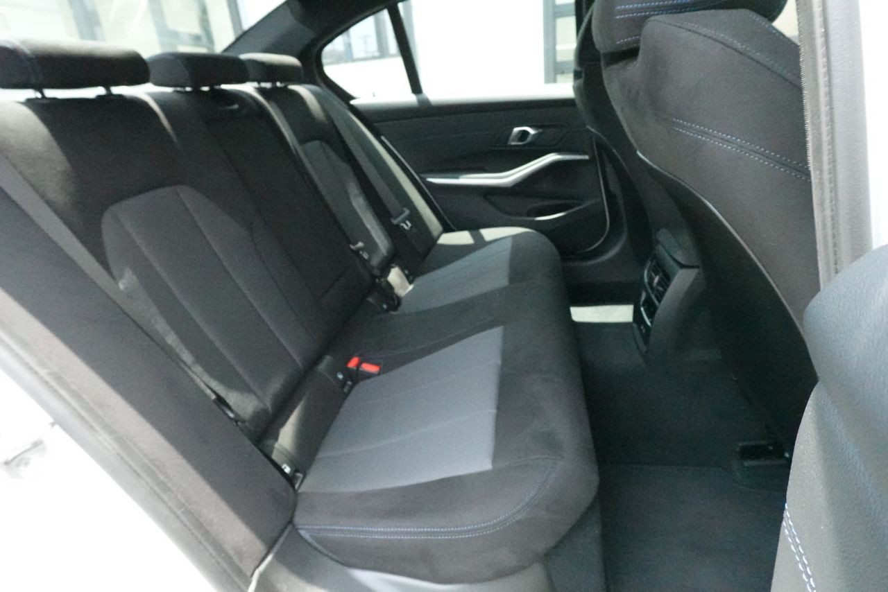 G20 320i Saloon LCI RHD MX