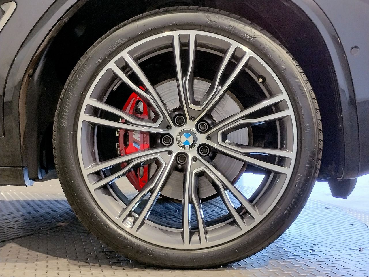 X4 M40i RHD