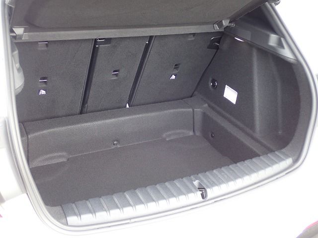F40 118d Sports Hatch 5-door B47 2.0d