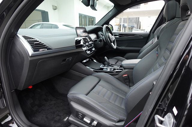 G01 X3 M40i RHD ZA