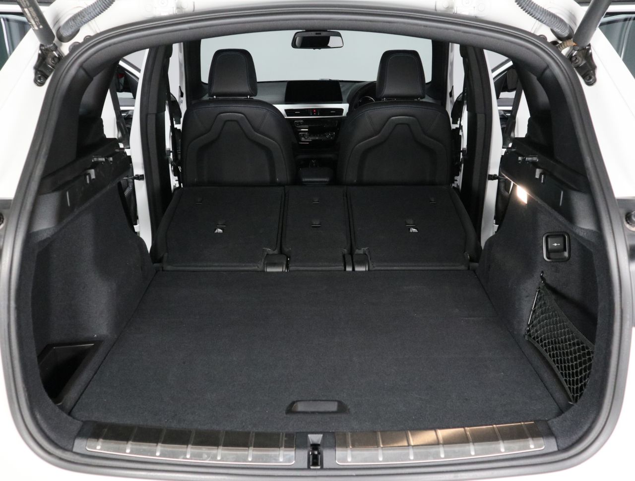 X1 sDrive18i RHD