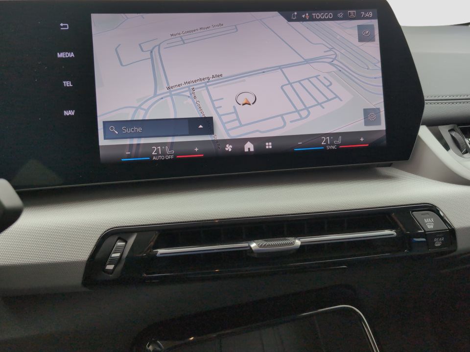 BMW 216