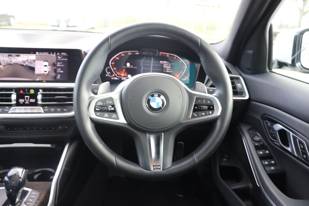 G20 320i Saloon RHD MX