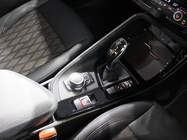 X1 sDrive18i RHD