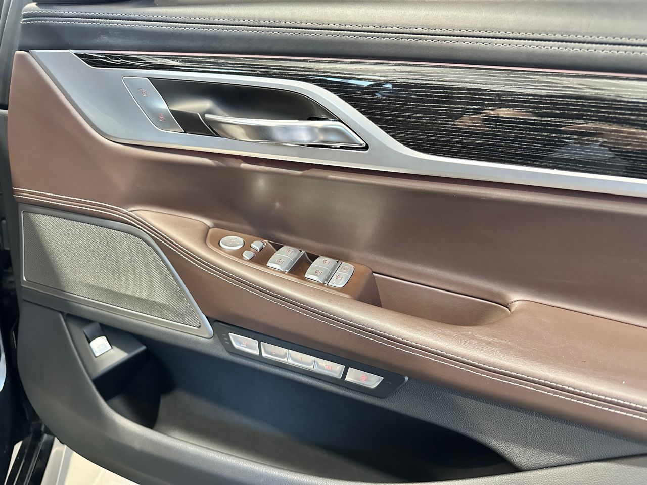 740D XDRIVE