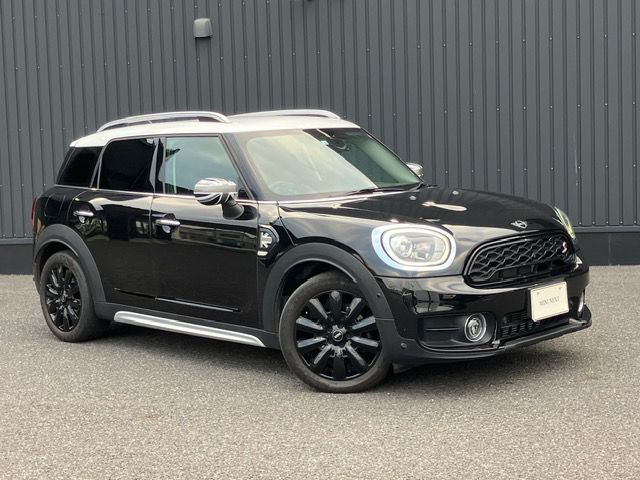 MINI CROSSOVER COOPER D