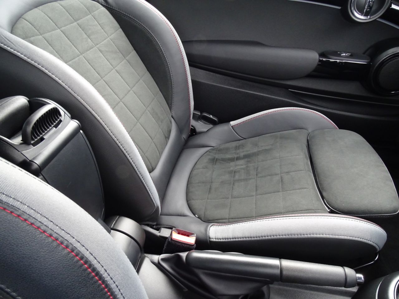 MINI JCW 3 Dr