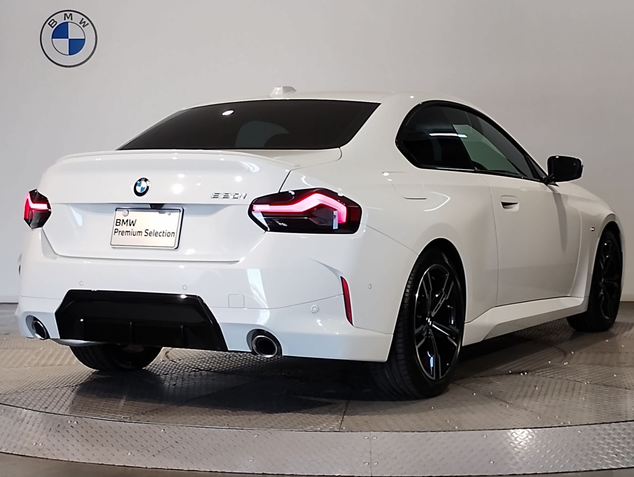 G42 220i Coupe