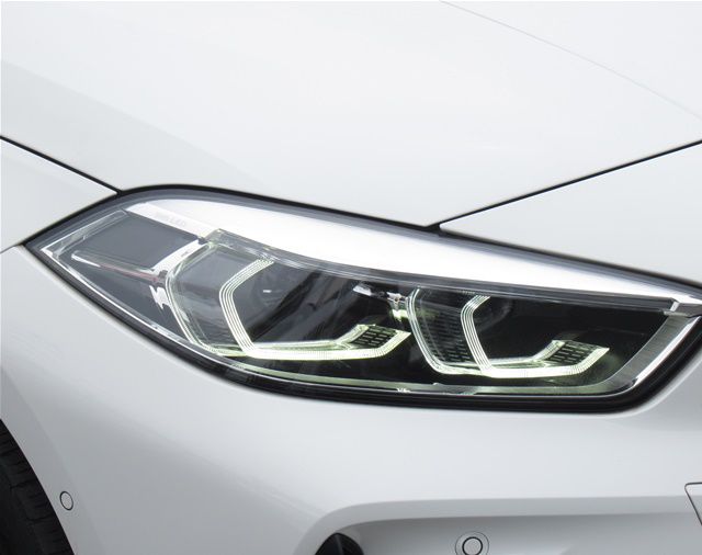 F40 118d Sports Hatch 5-door B47 2.0d