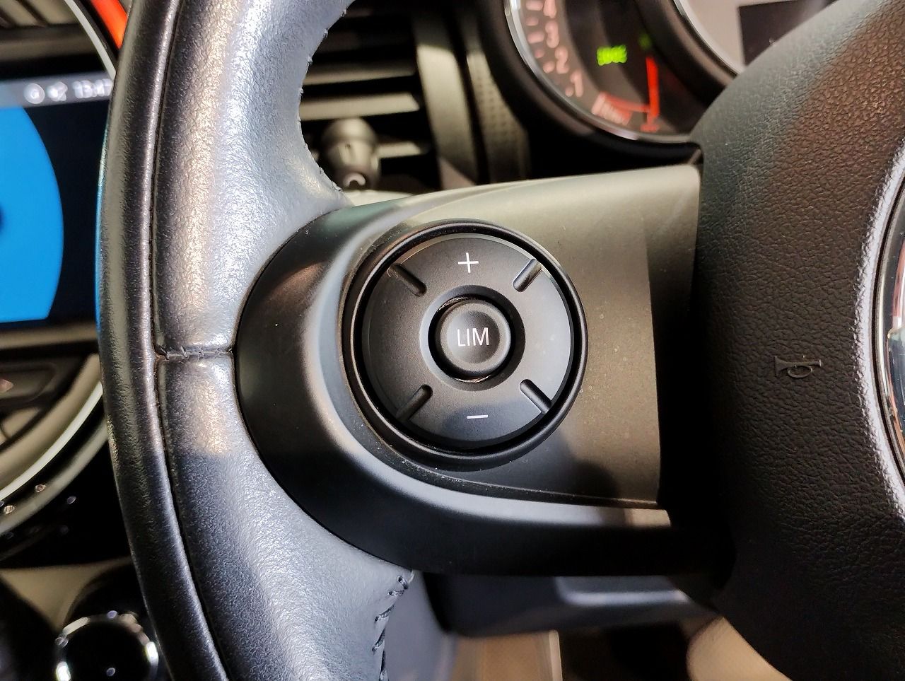 F56 MINI Cooper 3-Door Hatch LCI