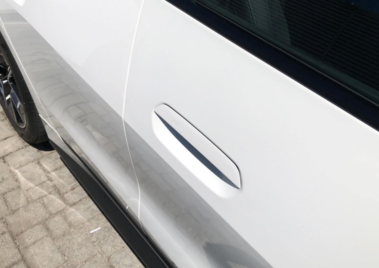 G26 i4 eDrive35 RHD