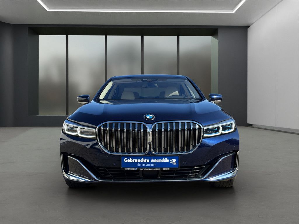 BMW 740