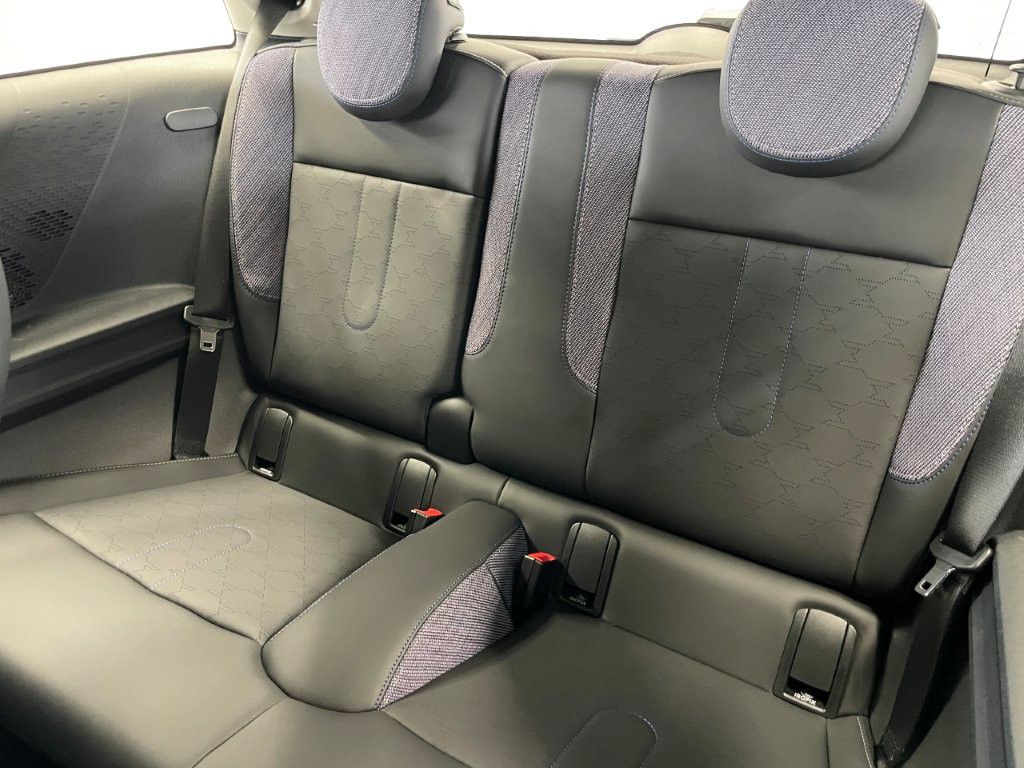 F66 MINI Cooper C 3Dr