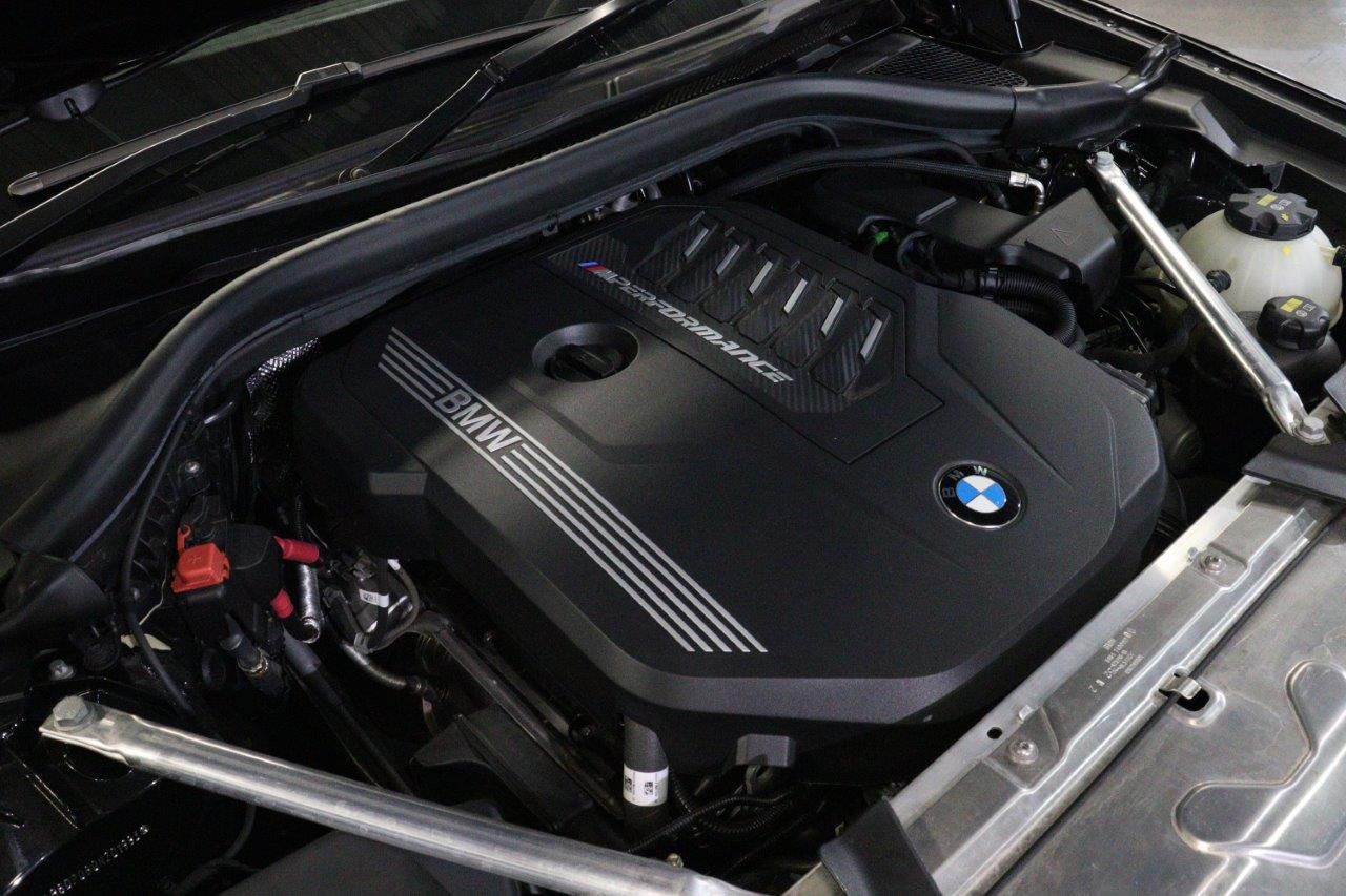 G01 X3 M40i RHD LCI ZA