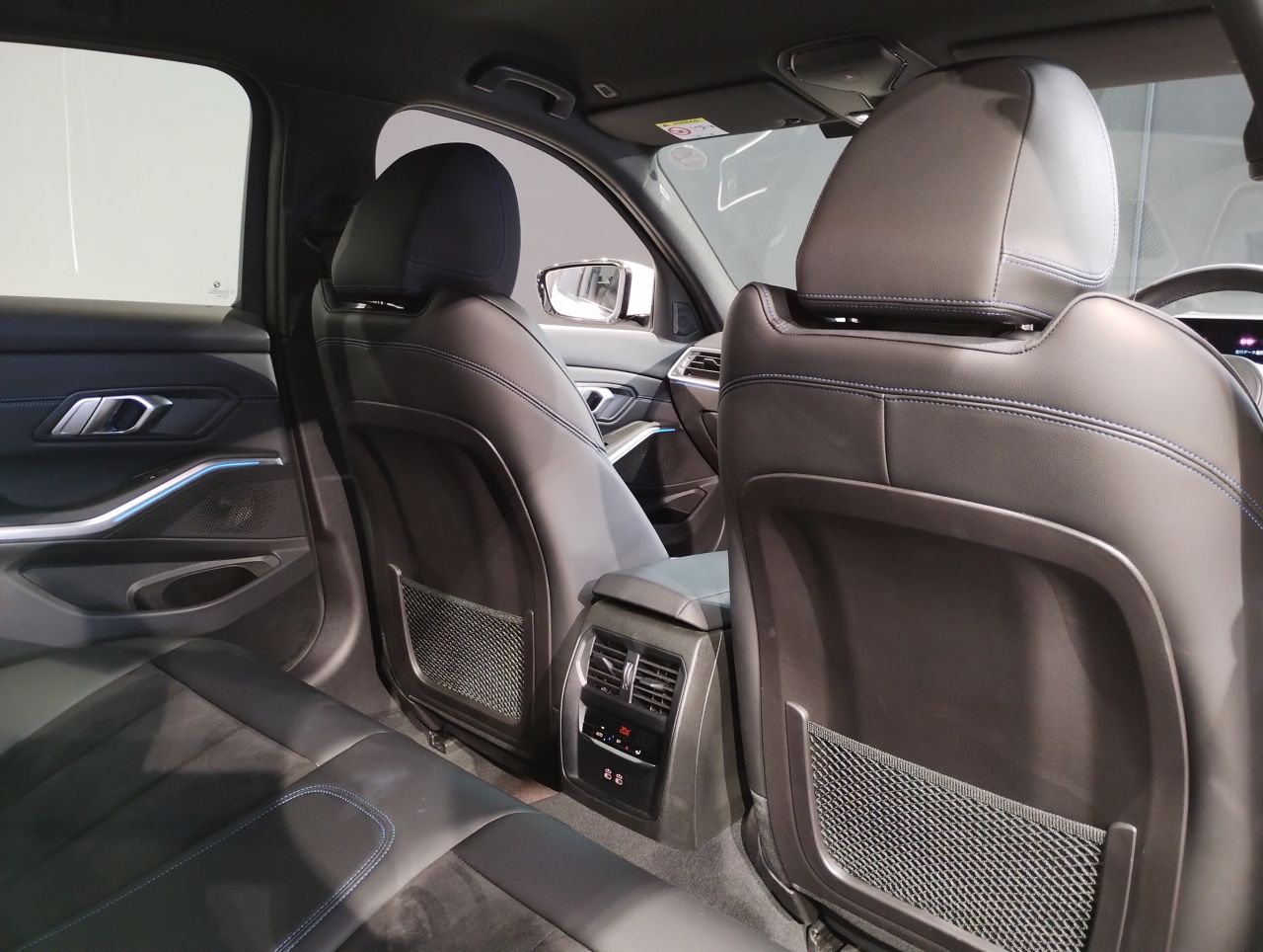 G20 320i Saloon LCI RHD MX