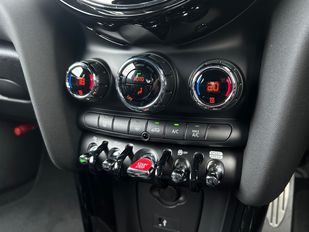 MINI JCW 3 Dr