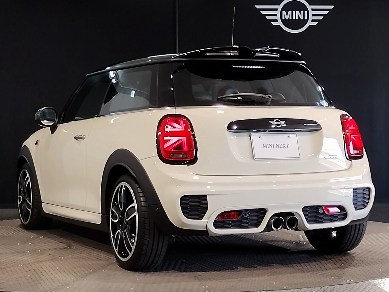F56 MINI JOHN COOPER WORKS