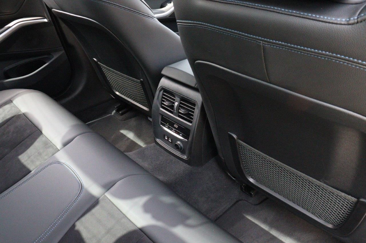 G20 320i Saloon RHD TU