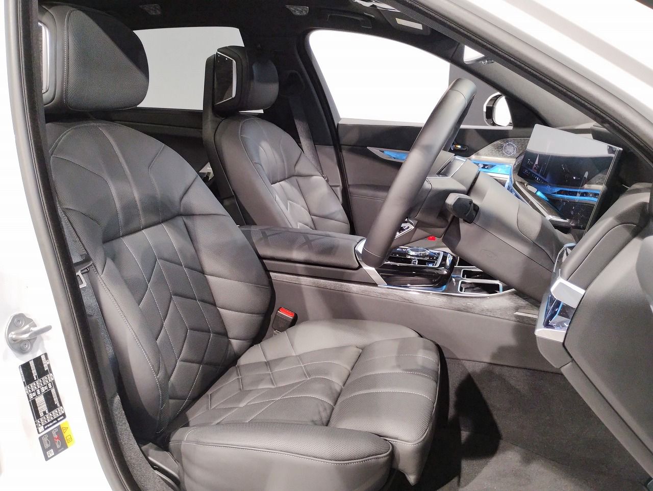 BMW i7 eDrive50 Sedan RHD