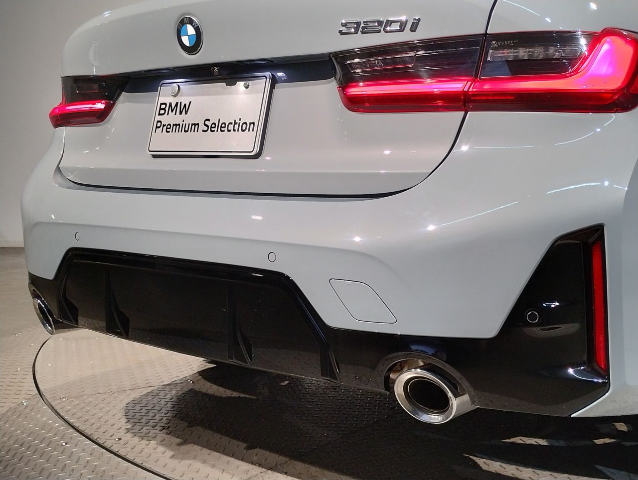 G20 320i Saloon LCI RHD MX