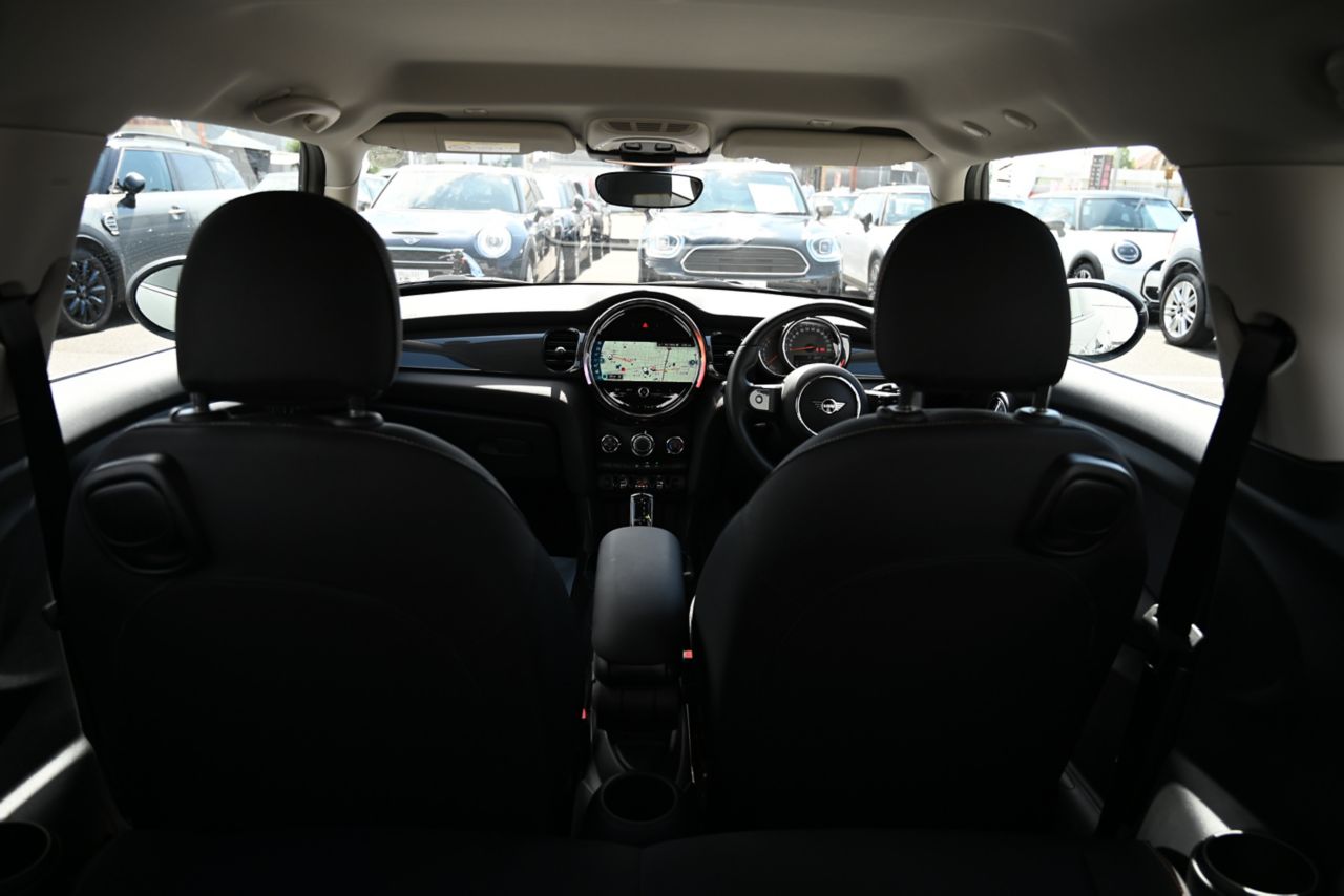 MINI One Hatch RHD F56