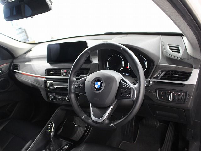 X1 sDrive18i RHD