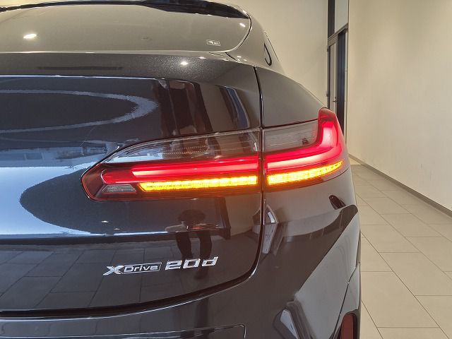 X4 xDrive20d RHD
