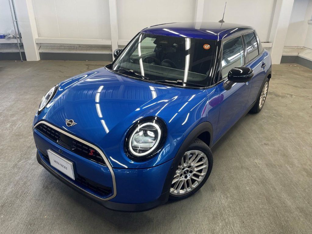F65 MINI Cooper S 5Dr
