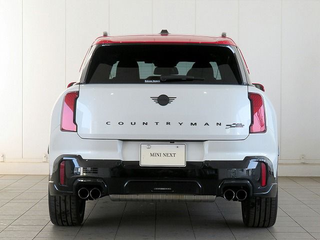 U25 MINI John Cooper Works Countryman ALL4
