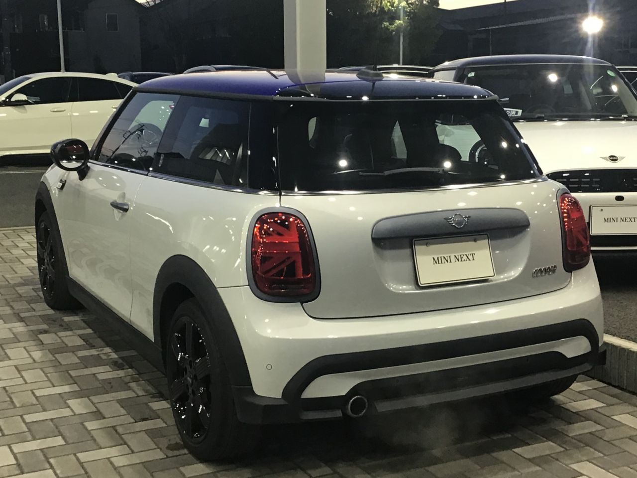 MINI Cooper F56 RHD